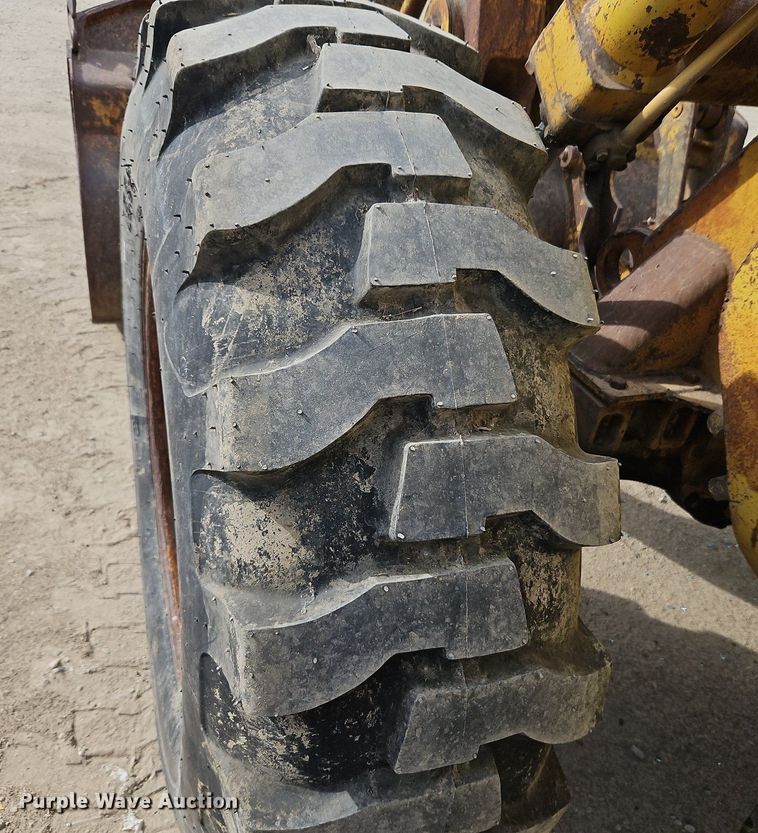 image for item DN7028 1973 Caterpillar 920  wheel loader