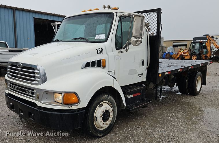 image for item DN7032 2005 Sterling Acterra  flatbed truck