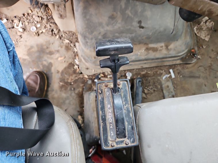 image for item DN7032 2005 Sterling Acterra  flatbed truck