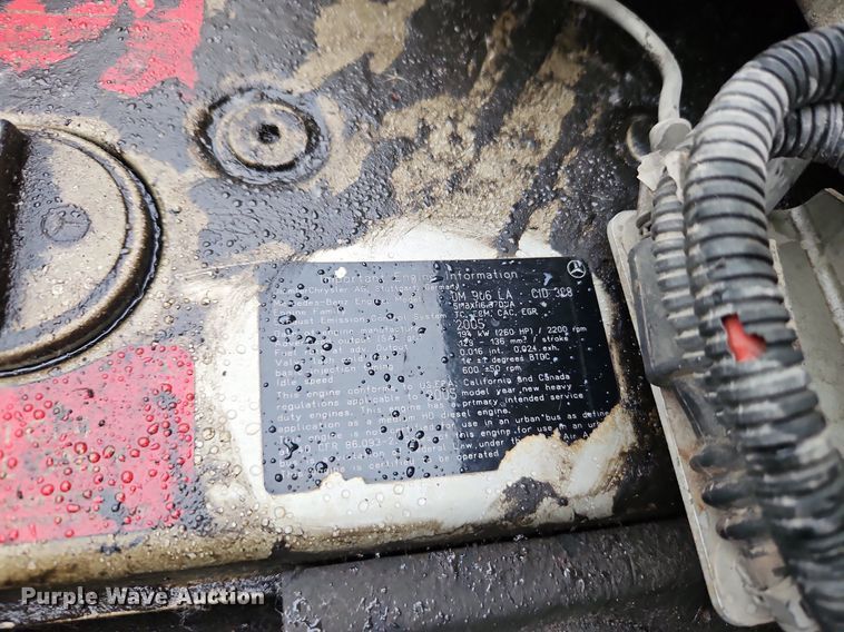 image for item DN7032 2005 Sterling Acterra  flatbed truck