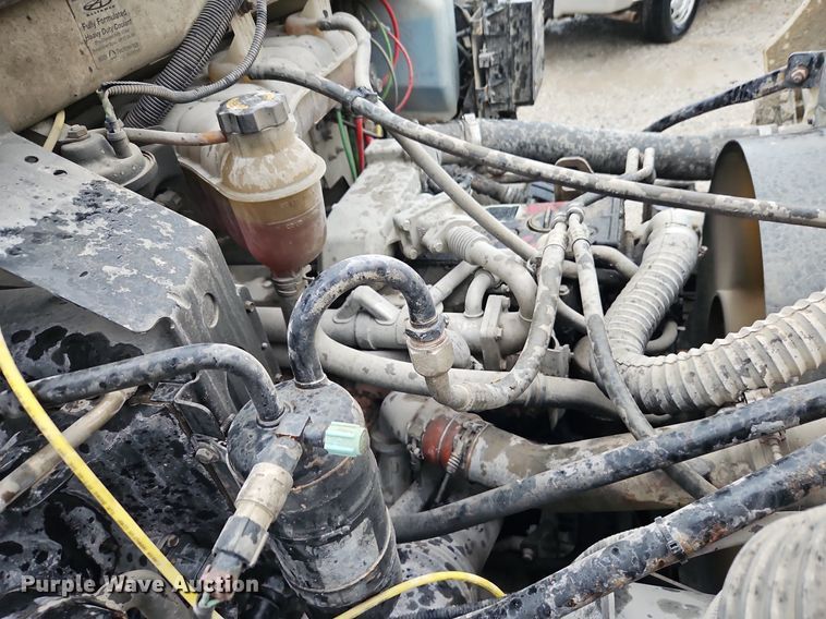 image for item DN7032 2005 Sterling Acterra  flatbed truck