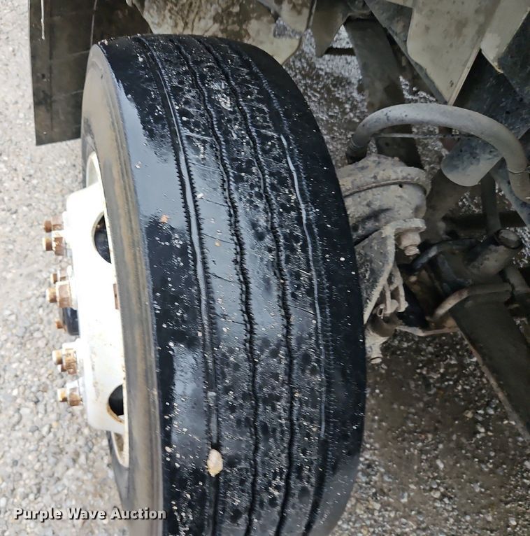 image for item DN7032 2005 Sterling Acterra  flatbed truck