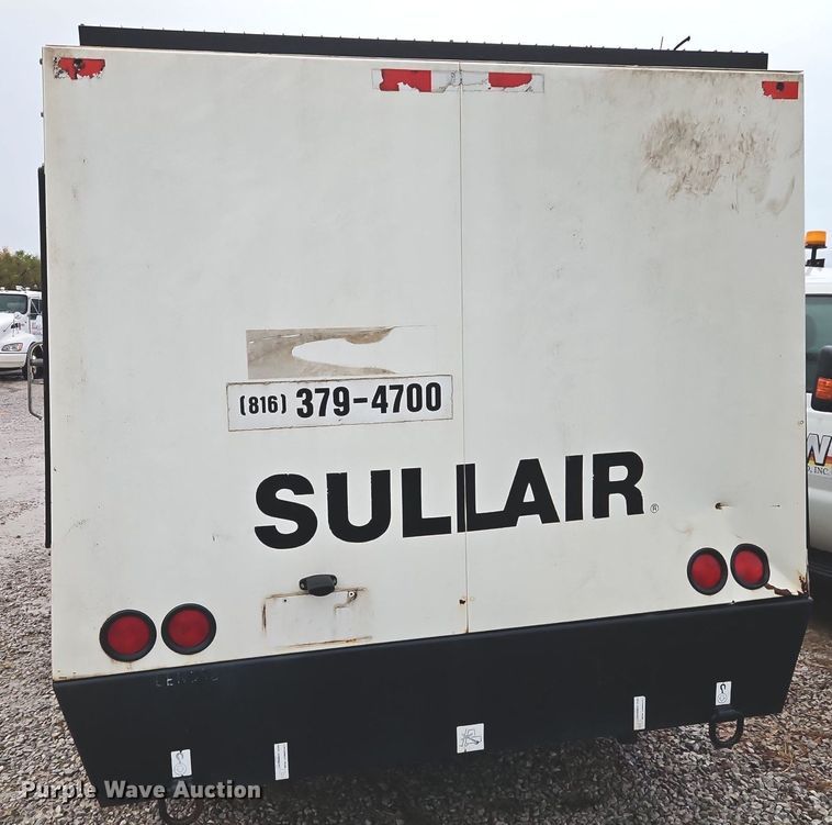 image for item DN7033 2012 Sullair 900XHH1Q50XH  air compressor