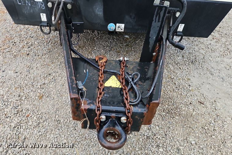 image for item DN7033 2012 Sullair 900XHH1Q50XH  air compressor