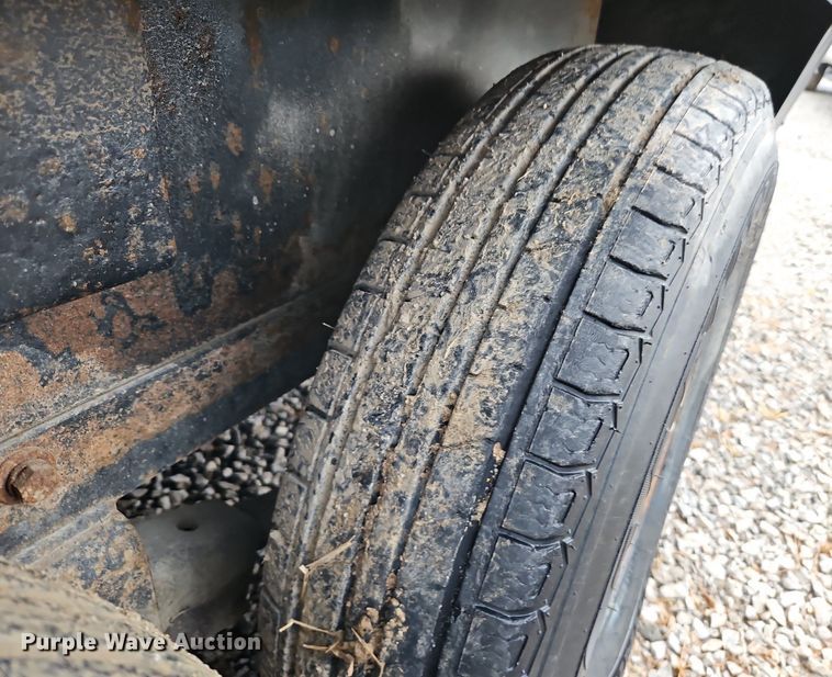 image for item DN7033 2012 Sullair 900XHH1Q50XH  air compressor