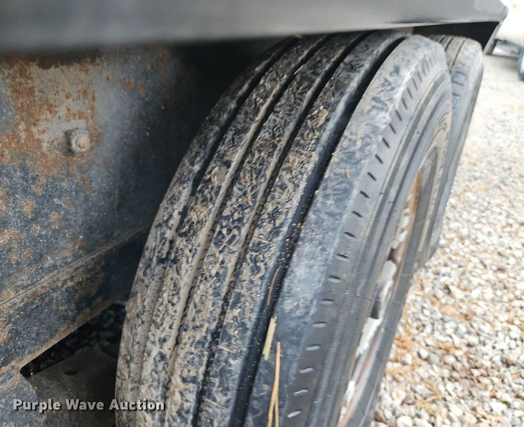 image for item DN7033 2012 Sullair 900XHH1Q50XH  air compressor