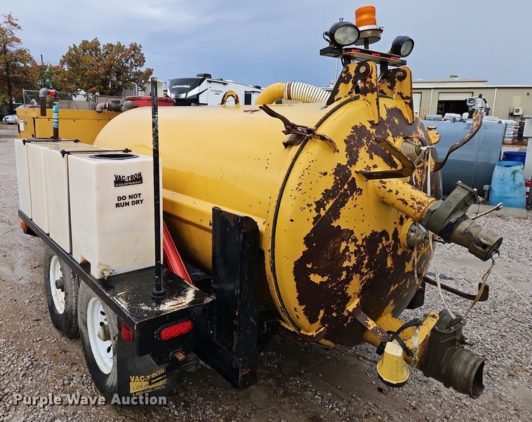 image for item DN7034 2012 Vermeer LP855 SDT  vacuum excavator