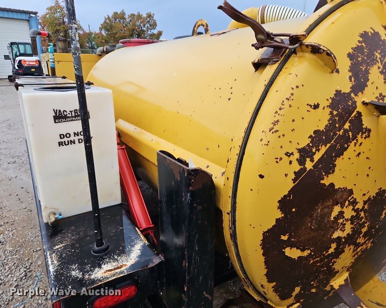 image for item DN7034 2012 Vermeer LP855 SDT  vacuum excavator