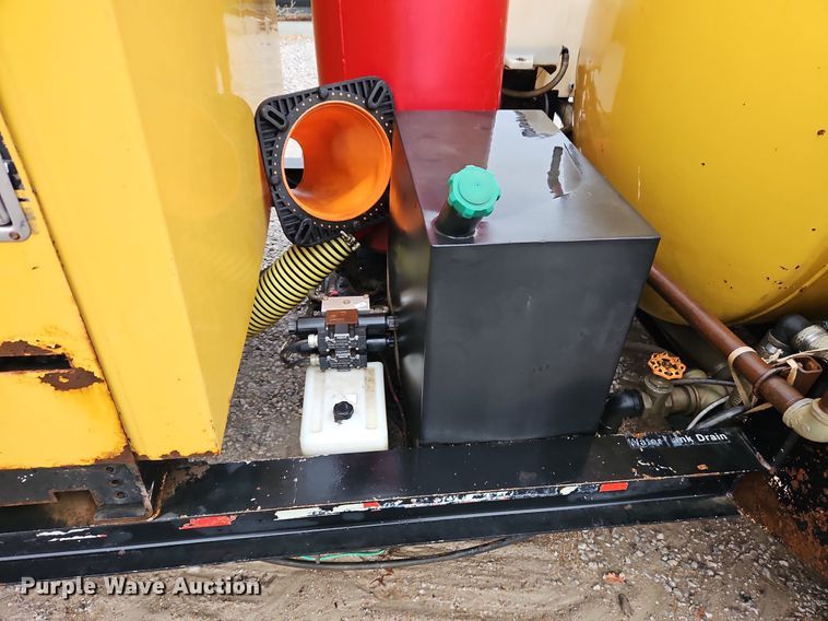 image for item DN7034 2012 Vermeer LP855 SDT  vacuum excavator