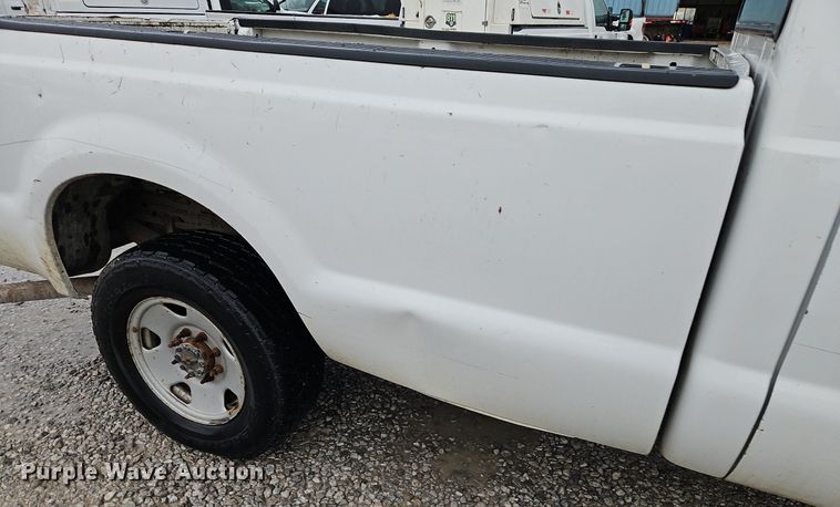 image for item DN7035 2007 Ford F250 Super Duty XL  pickup truck