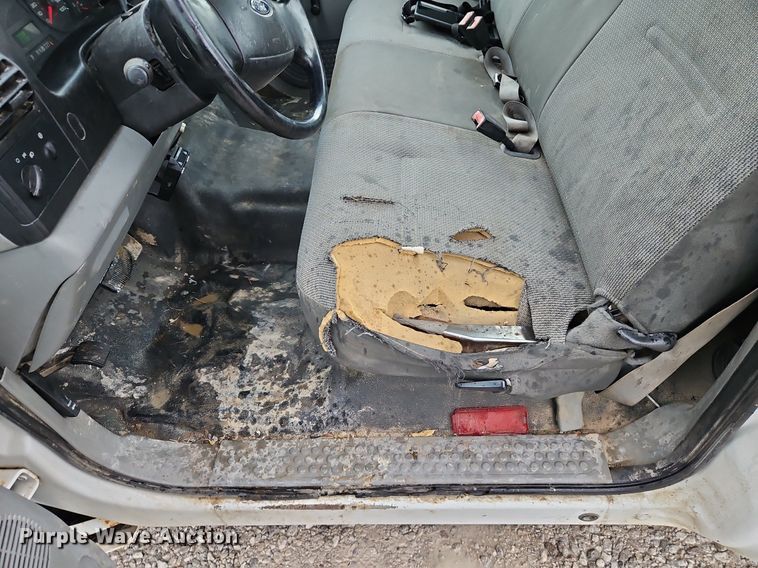 image for item DN7035 2007 Ford F250 Super Duty XL  pickup truck