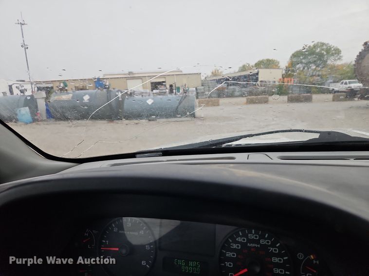 image for item DN7035 2007 Ford F250 Super Duty XL  pickup truck