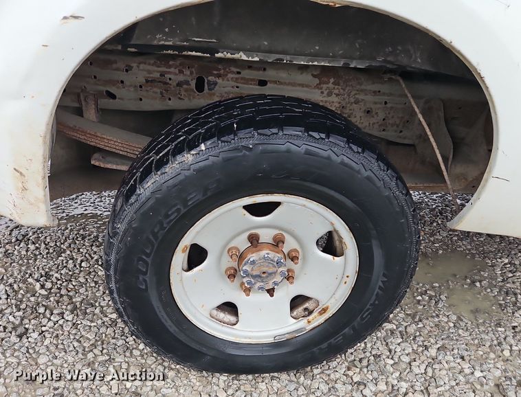 image for item DN7035 2007 Ford F250 Super Duty XL  pickup truck