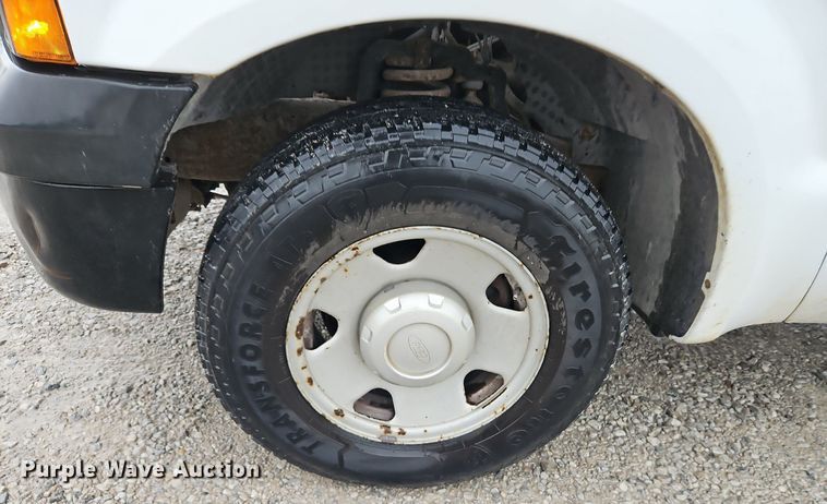 image for item DN7035 2007 Ford F250 Super Duty XL  pickup truck