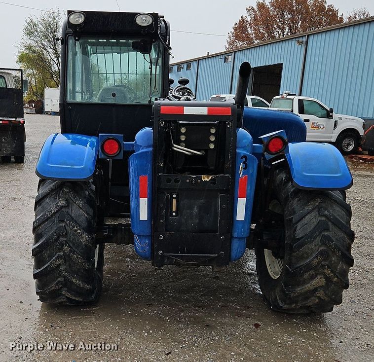 image for item DN7036 New Holland  telehandler