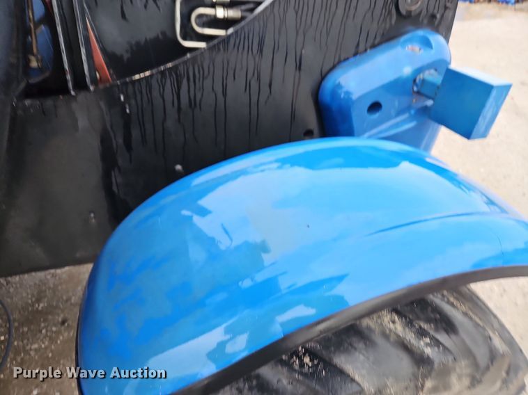 image for item DN7036 New Holland  telehandler