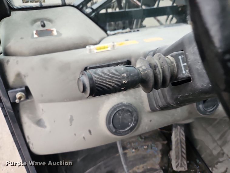 image for item DN7036 New Holland  telehandler