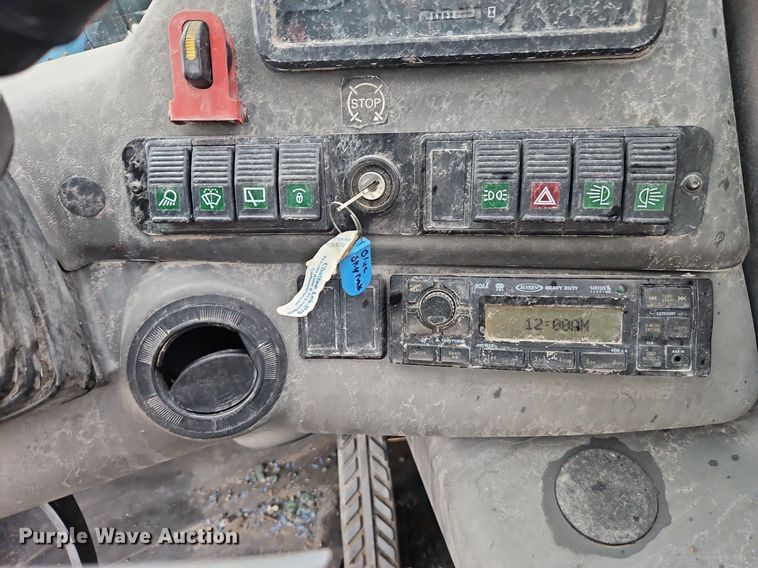 image for item DN7036 New Holland  telehandler