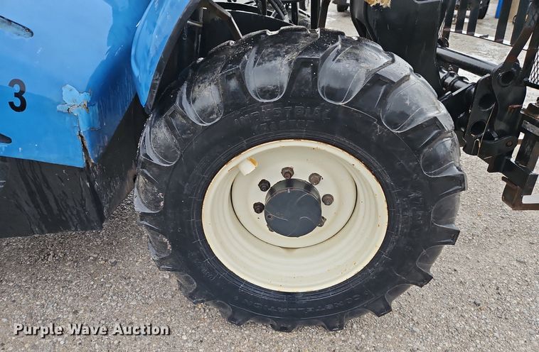 image for item DN7036 New Holland  telehandler