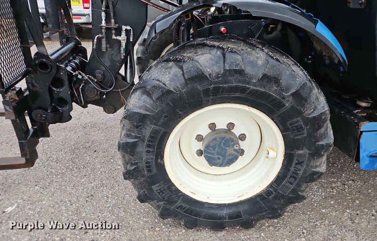 image for item DN7036 New Holland  telehandler