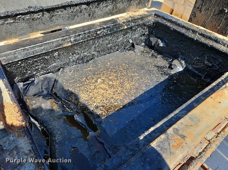 image for item DN7038 Oil kettle