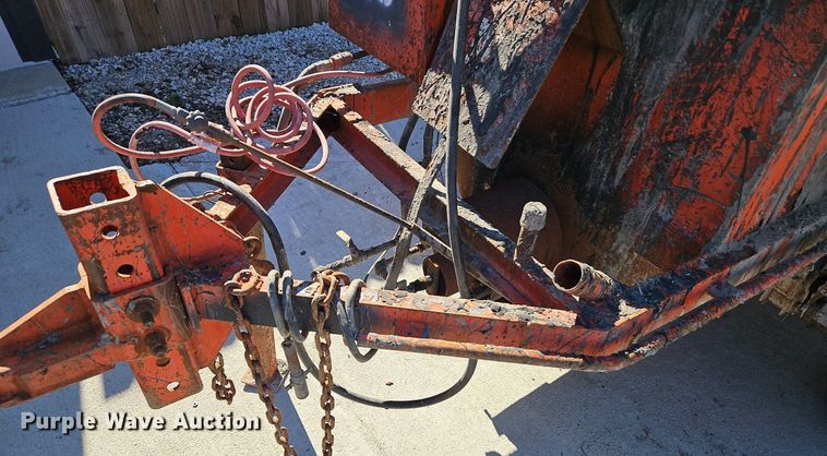 image for item DN7038 Oil kettle