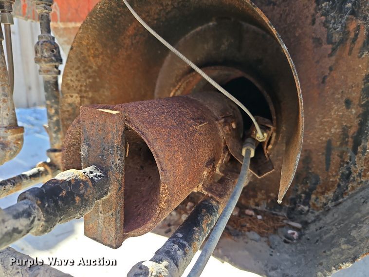 image for item DN7038 Oil kettle