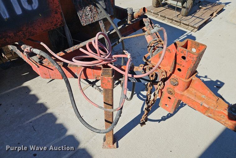 image for item DN7038 Oil kettle