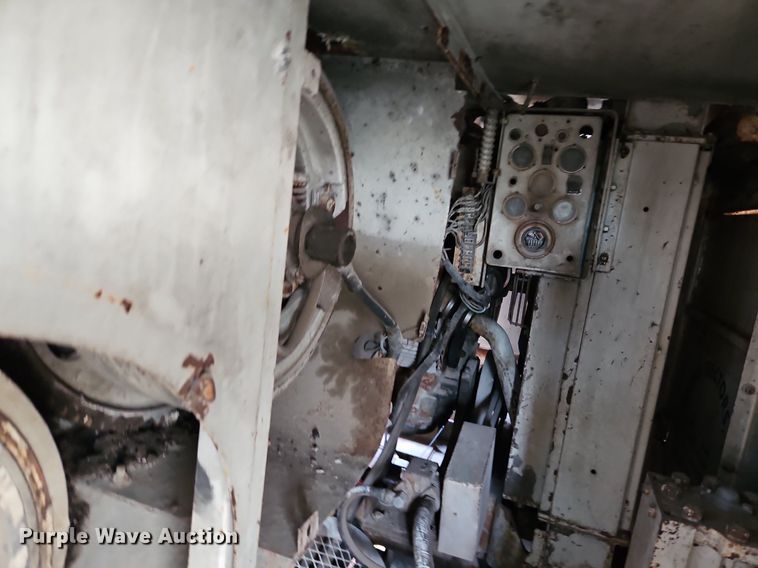 image for item DN7050 FMC Link-Belt  crane