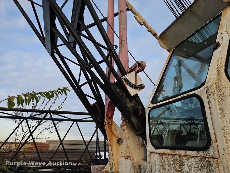 image for item DN7050 FMC Link-Belt  crane