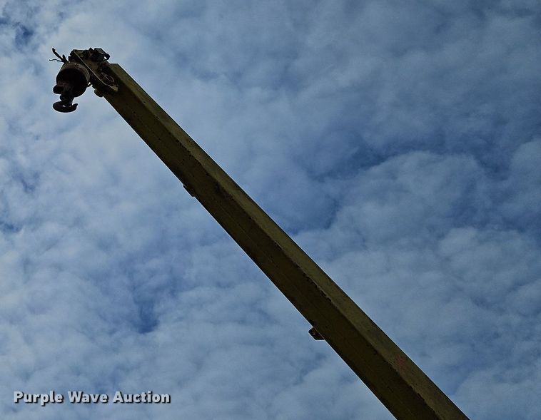 image for item DN7051 Broderson IC801B  crane