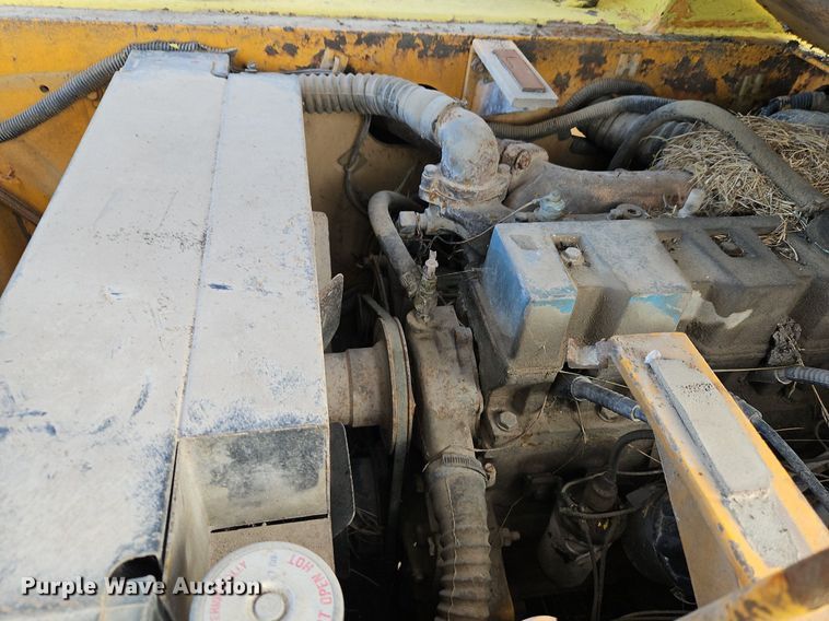 image for item DN7051 Broderson IC801B  crane