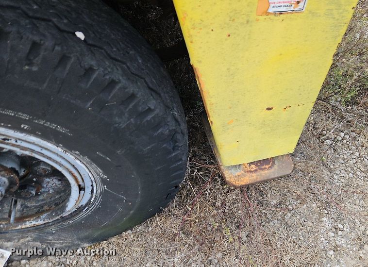 image for item DN7051 Broderson IC801B  crane