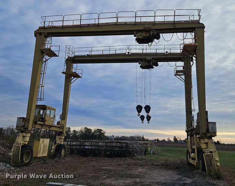 image for item DN7053 R.G. LeTourneau SHU-60  crane