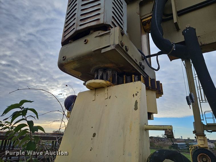 image for item DN7053 R.G. LeTourneau SHU-60  crane