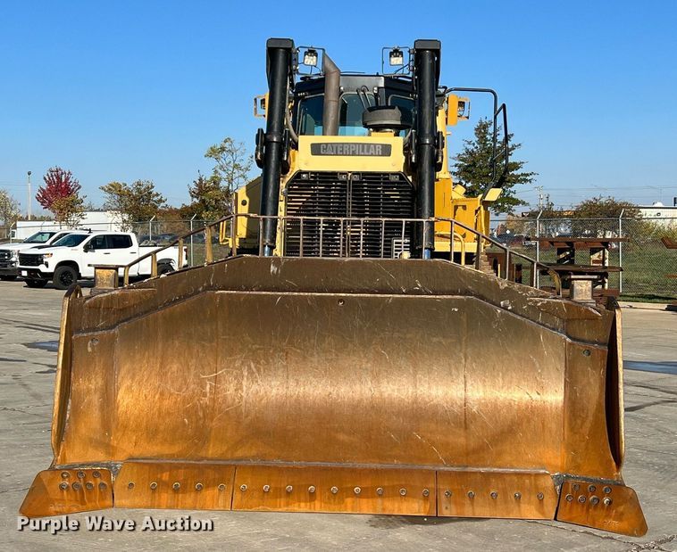 image for item DO2202 2011 Caterpillar D8T  dozer
