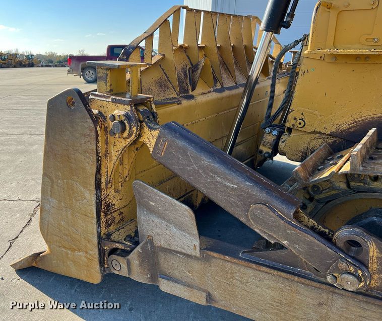 image for item DO2202 2011 Caterpillar D8T  dozer