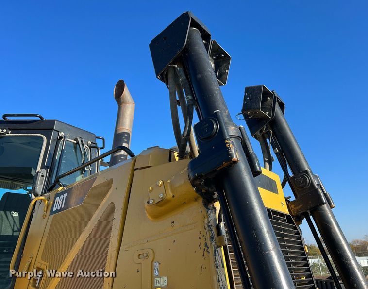 image for item DO2202 2011 Caterpillar D8T  dozer