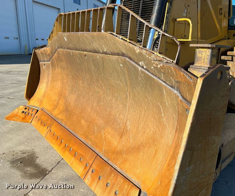 image for item DO2202 2011 Caterpillar D8T  dozer