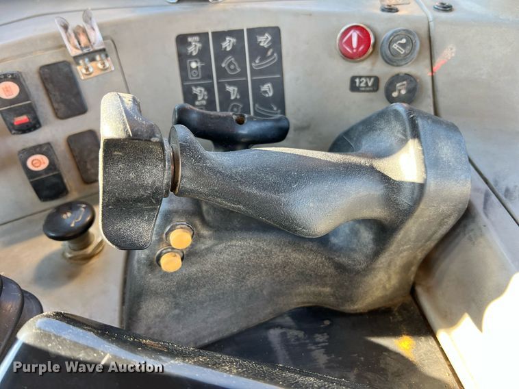 image for item DO2202 2011 Caterpillar D8T  dozer