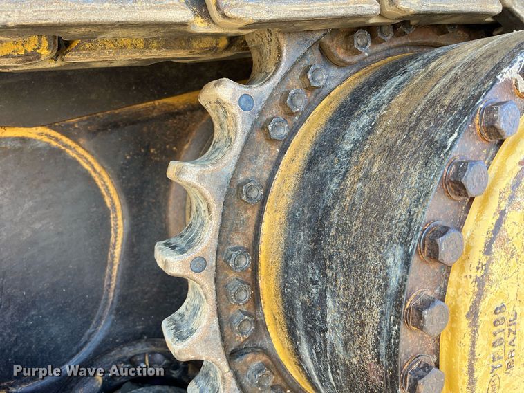 image for item DO2202 2011 Caterpillar D8T  dozer