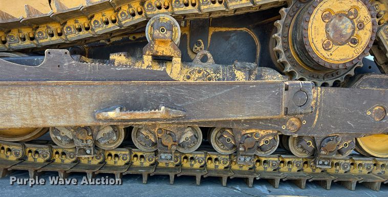 image for item DO2202 2011 Caterpillar D8T  dozer