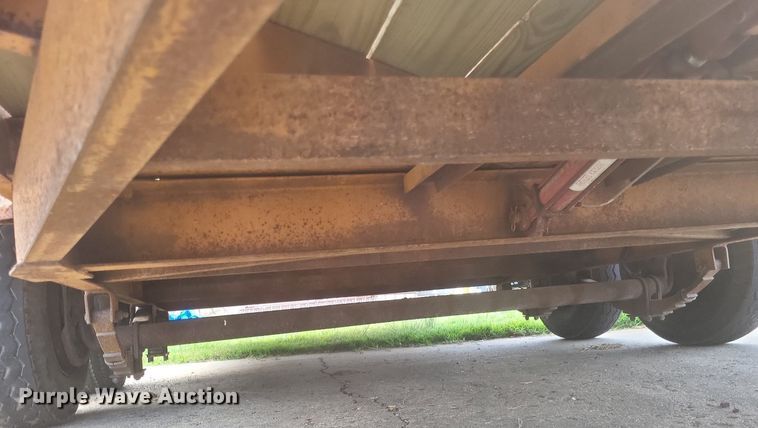 image for item DO4697 1998 Econoline Trailers LP217TE  equipment trailer