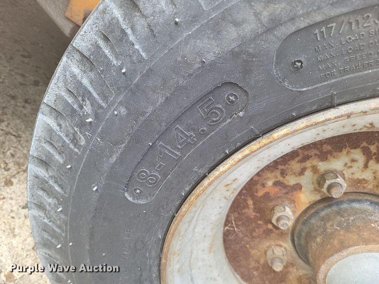 image for item DO4697 1998 Econoline Trailers LP217TE  equipment trailer