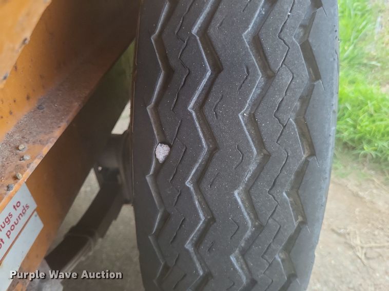 image for item DO4697 1998 Econoline Trailers LP217TE  equipment trailer