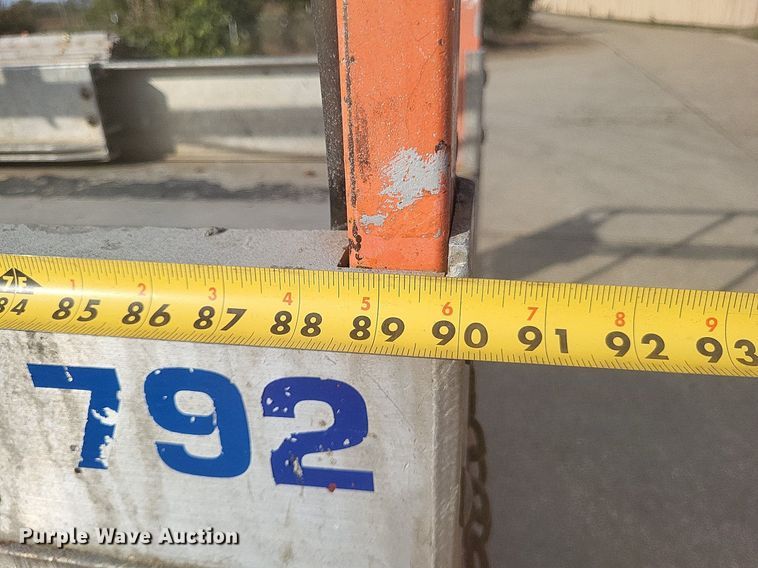 image for item DO4699 2007 JLG 2630ES  scissor lift