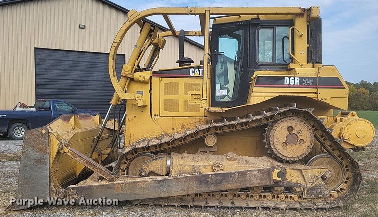 image for item DO4700 2004 Caterpillar D6R XW Series II  dozer