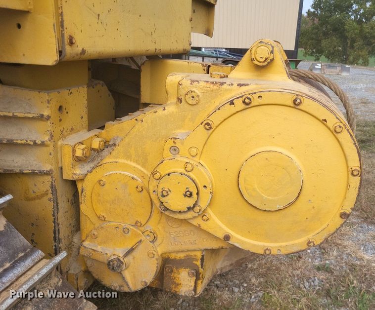 image for item DO4700 2004 Caterpillar D6R XW Series II  dozer