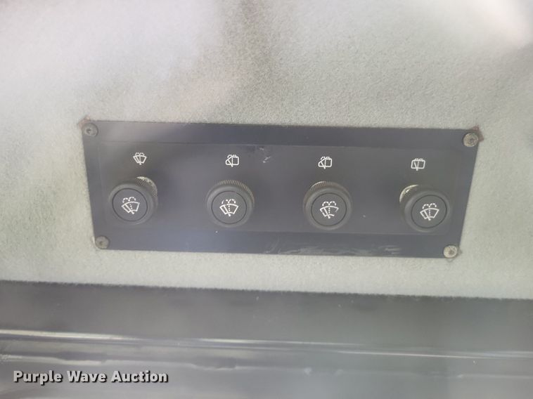 image for item DO4700 2004 Caterpillar D6R XW Series II  dozer