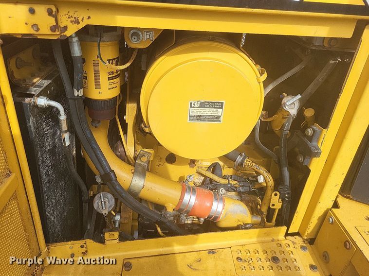 image for item DO4700 2004 Caterpillar D6R XW Series II  dozer